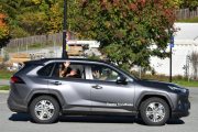 Renault-Trønderne må reise, de har tross alt 40 mil å kjøre - men i en Toyota!