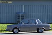 Kan dere se at den er litt lengre enn en Renault 8? Det er litt vanskelig å se...