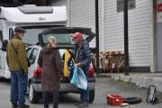 Redaktøren har vært på Skandinavisk Renaulttreff i Finland i år, er det et finsk flagg han holder i hånden?