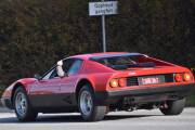 Med prøveskilt også, skal vi gjette på en Ferrari 365 GT4 BB. Da er det faktisk en veteran fra 1970 åra