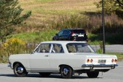 Jeg tror at 1966 var siste året den ble produsert. Reklamen til Opel den gangen var at den gikk fortere enn et småfly