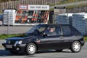 I Peugeot 205 XS så sitter det en 1360cc motor med tvillingforgassere
