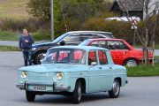Her kommer bil nummer 16 som er en Renault 8 fra 1963, den ble lansert i 1962, så dette må være første generasjon