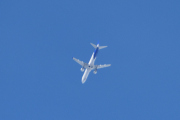 Andre flyet over Brandbu er SAS, det er nok en Airbus A320. Dem har mange av den flytypen