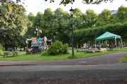 Neste står ved Ullevål Hageby så vi tar raskeste veien ditt. Et morsomt innslag på Gråbeinsletta ser vi på veien også