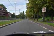Vi fortsetter nedover Kirkeveien til vi kommer til Vigelandsparken også kalt Frognerparken, det skal stå en her inne også, men hvordan skal jeg få inn bilen? Må bli et prosjekt senere det