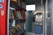 Telefonkiosken ved Inkognitogata 37. Som dere ser så har den blitt en Lesekiosk nå, vi mangler bare informasjonen om når...