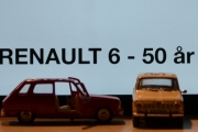 Vår første tur i regi Renault 6 - 50 års jubileum, bilene dreies og et par sidedører åpner seg