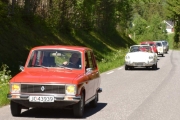 Neste er vår gamle redaktør i sin røde Renault 6
