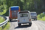 Hæ? Pub bilen kjører forbi 6èrn