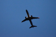 Morten 17 mai 2019 - KLM over Høyenhall på kvelden