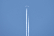 Morten 22 april 2019 - Jetfly over Høyenhall
