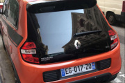 KL har også stått opp nå og kommer med første bilen, denne var ikke dårlig da. Sportsutgave til og med