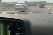 AM fortsetter registreringen, her kommer en Renault Megane