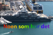 Vi er enig KL, båten er jo nesten like stor som fergen som står bak