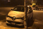 Men de finner en etter mye leting, kan hende det ikke er så mange Renault i Italia