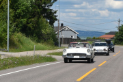 Det er en Ford Tunderbird fra 1957, den er faktisk eldre en meg