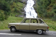 Renault 6 og Hjellefossen