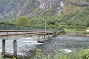 Ikke hjulganger på brua lenger nå da, sikkert bygd ny