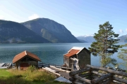 Hvis jeg ikke husker feil jobbet det 7 mann på skift her nede