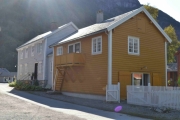 Det brant jo kraftig i Lærdal for en del år siden