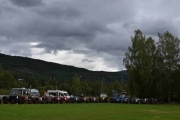 Mange fine gamle traktorer i hjørnet her da