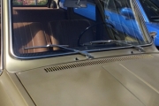 Her henter jeg bilen og se på ruta da - den er fin