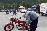 Her er en gammel motorsykkel