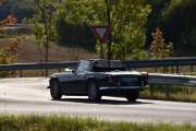 Mens jeg står jeg dukker det opp et par veteraner også, dette er en Triumph TR4 A fra rundt 1961 til 1965. En staselig bil dette her