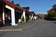 Jeg må si farvel for denne gang, men det var godt å se dem etter så lang tid. Men fatter´n har gitt meg et tips om en rød telefonkiosk på Grefsen, og ditt må jeg bare på veien hjem