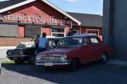 Den til venstre Opel Admiral fra 1968 har vi møtt før, men den til høyre er en Vauxhall Victor Super 3 Speed fra 1964