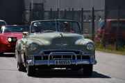 Spørsmålet nå er hvordan jeg skal få alle bilene i profil, det begynner å bli fult. Her kommer det enda en, det er en Chevrolet Cabriolet 2100 fra 1949