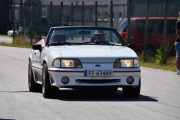 Betyr det at de prøver å kjøre inn flere ganger, må tydeligvis være en smule skeptisk nå da. Men han har ikke vært her før, det er en Ford Mustang GT fra 1989