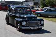 Sliter litt nå, kommer jo bare flere biler. Dette er en Volvo PV 444 fra 1957