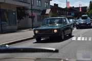 Her kommer det også en som vi ikke har telt før, det er en Volvo 142 fra 1971
