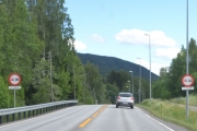Kl. 16.53 forbikjøring forbudt fra 0 til 1 km