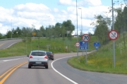 Kl. 17.00 men før tunnelen kommer er vi på 70 igjen