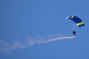 Flydagen Hamar fallskjermhopperne