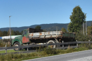 Gammel lastebil Volvo N84 fra slutten av 1960