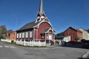 Her er Hamar Frikirke, egentlig så prøver jeg å finne veien til Hamar flyplass, men det bygges så mye her og mange omkjøringer