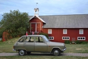 Og her putter vi bare en Renault 6 foran