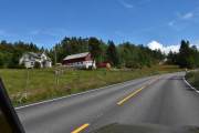 Men denne veien har to kjørebaner så det ser veldig riktig ut, men retningen mot Sandefjord kan jeg glemme