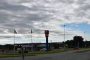 Det var vel en Statoil her før, men het spisestedet Sande Kroa før? Jeg husker det var populært å spise her, men det er det sikkert enda
