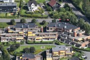 Men jeg kan ikke se noen på verandaen