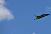 Riktig, det kommer røyk fra den, akkurat som på ordentlige fly
