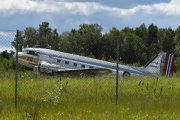 Nå skal Douglas C-53D Skytrooper gjøre seg klar til en ny takeoff