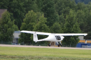 Perfekt landing, takk for oppvisningen og så ble jeg litt klokere når det gjelder EL-fly