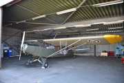 Men på Flydagen er dørene åpne også, og det vil jeg utnytte. Dette er en Piper PA-18 Super Cub fra 1953, det er Nedre Romerike Flyklubb Veteranflygruppa som eier det