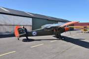 Piper PA-19 fra 1951 veier ikke mye, så flyveren parkerer den helt alene