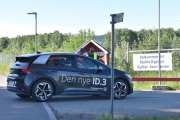 Den nye ID.3 er en Volkswagen ID.3 Pro 150 KW E1 fra 2020, og den fikk kjøre inn. Den hadde en avtale, men tenk om jeg hadde bedt om en avtale...